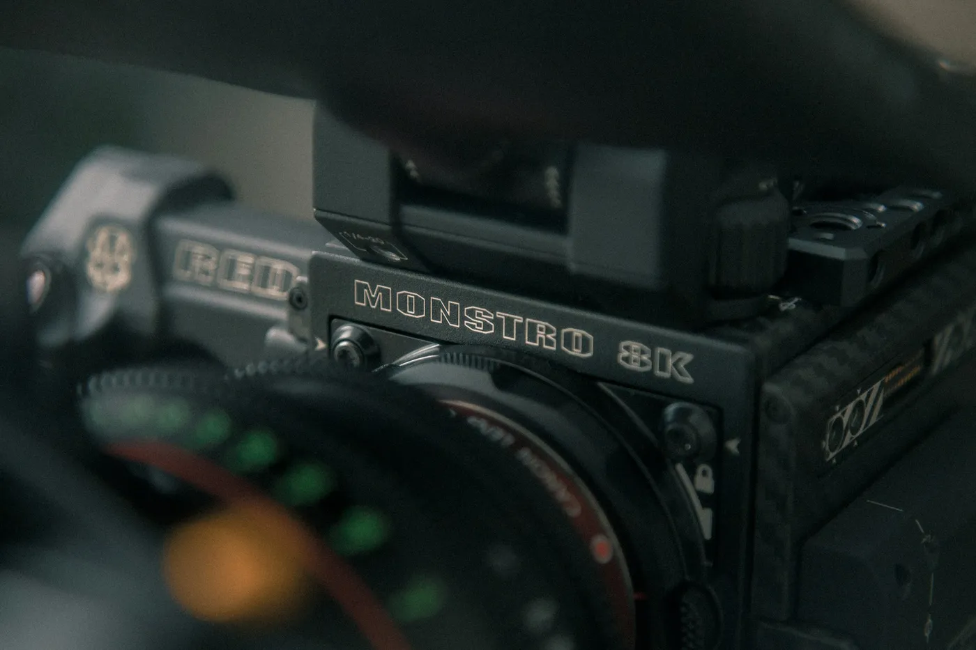 Basic camera movements in cinematography: pan, tilt, dolly and zoom