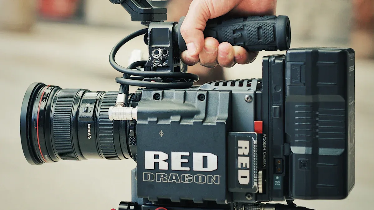 Handheld cinematography explained: how a handheld camera shot is made